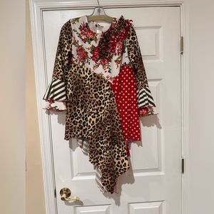 Custom mixed print top